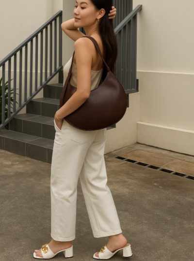 Mule Com Corrente dourada - Branco