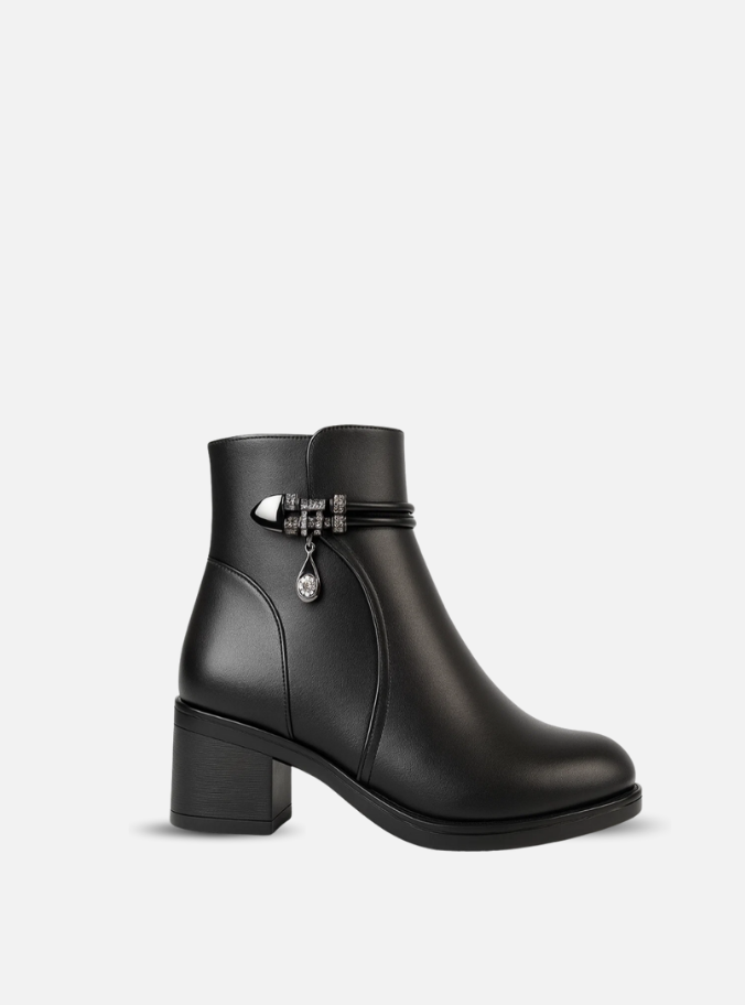 Soft Leather Comfortable Boots Fleece Shoes