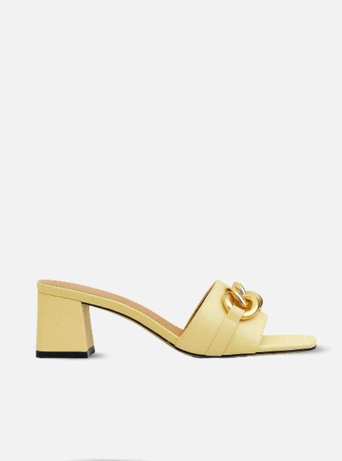 Mule Com Corrente dourada - Amarela